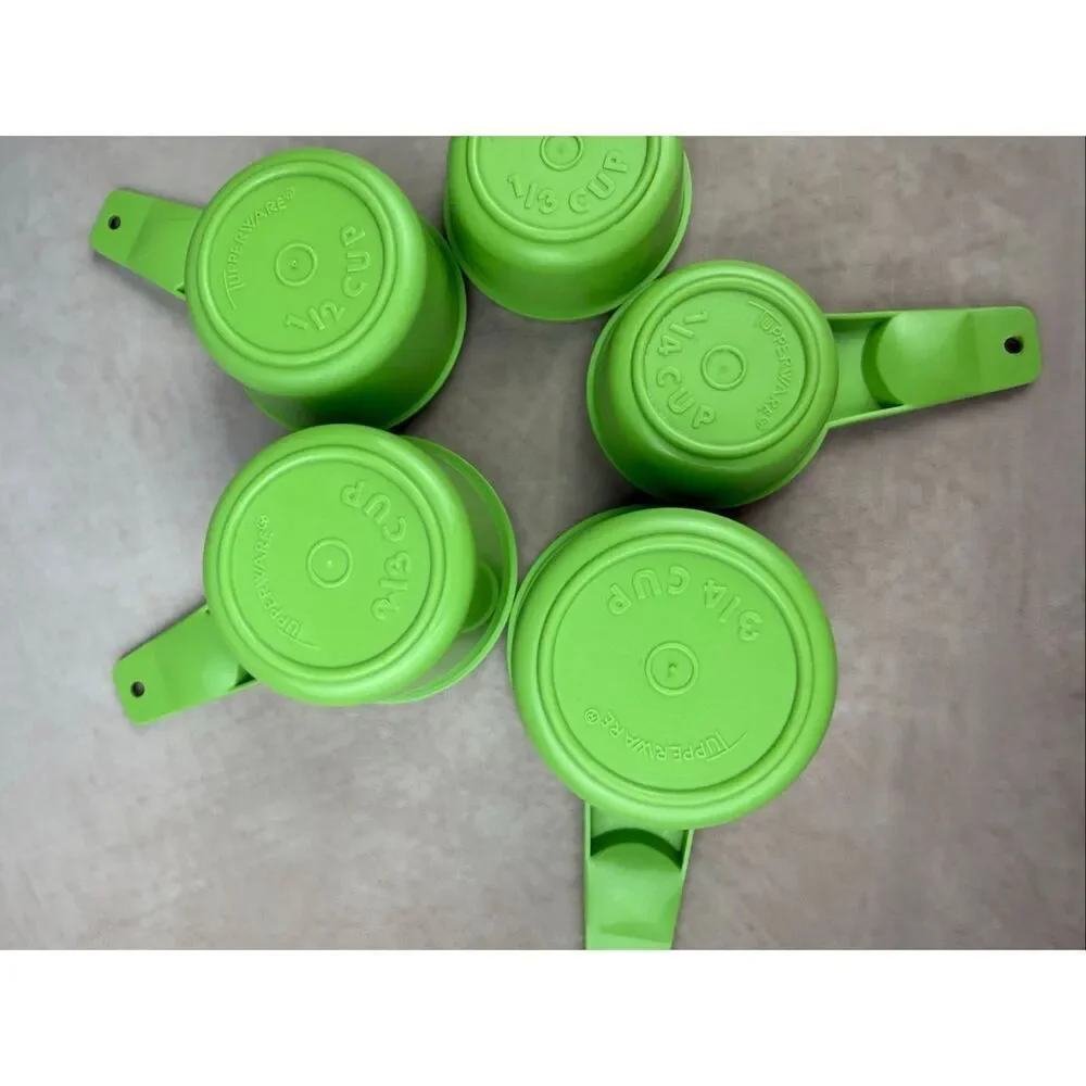 Vintage Tupperware Apple Green Measuring Cups Set of 5 1/4-3/4 No 1 Cup